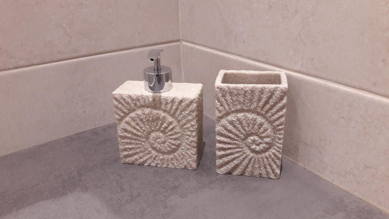 Casa Bella Deluxe Apartments パレオコラ エクステリア 写真