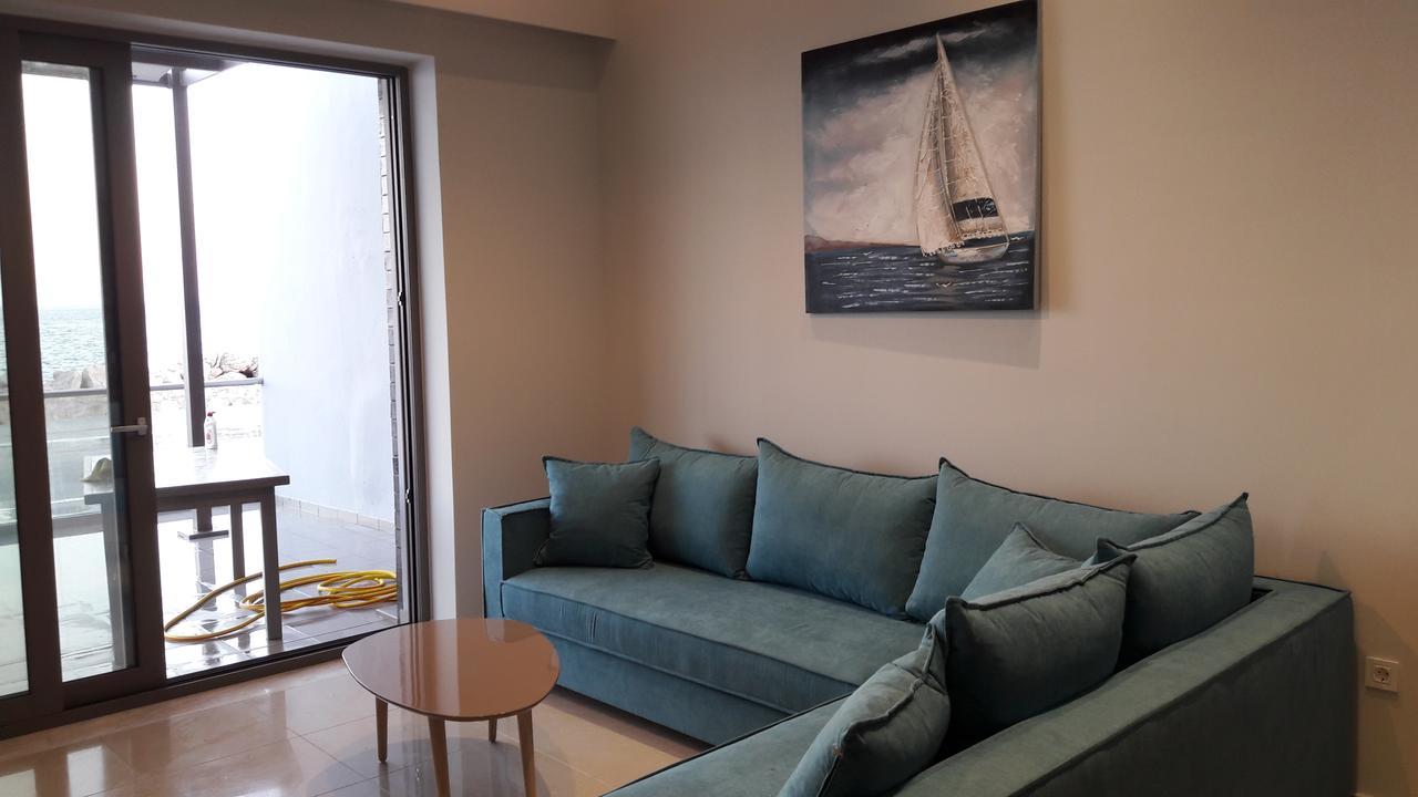 Casa Bella Deluxe Apartments パレオコラ エクステリア 写真